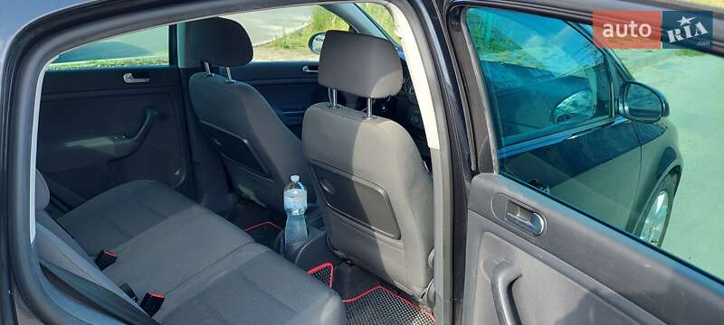 Хэтчбек Volkswagen Golf Plus 2005 в Чернигове