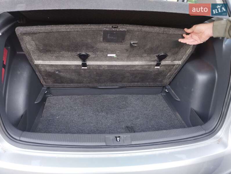 Хэтчбек Volkswagen Golf Plus 2005 в Ромнах