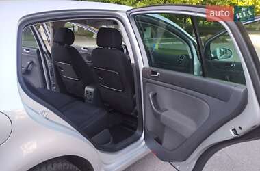 Хэтчбек Volkswagen Golf Plus 2005 в 
