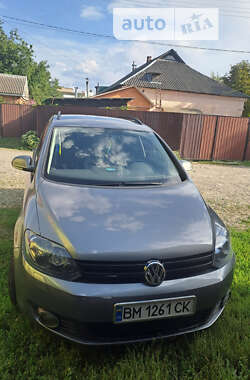 Хэтчбек Volkswagen Golf Plus 2011 в Ромнах