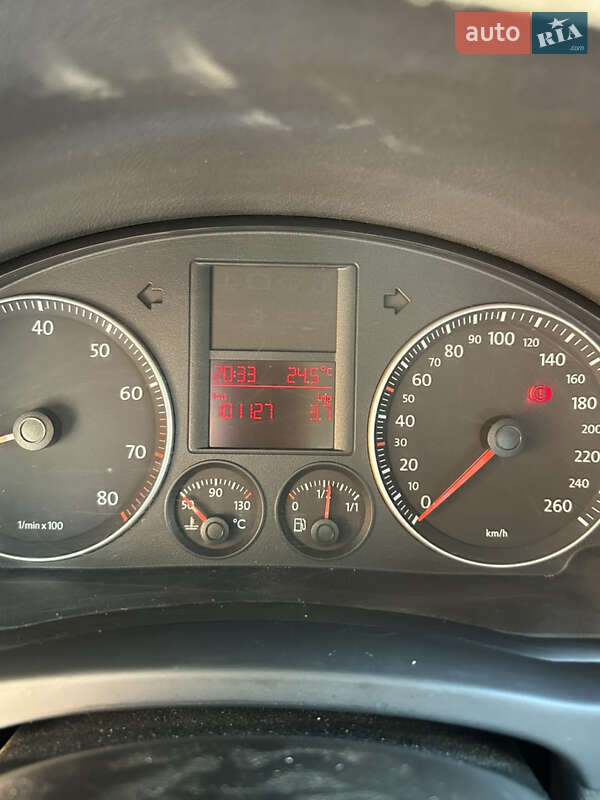 Хетчбек Volkswagen Golf Plus 2008 в Броварах фото 3 Хетчбек Volkswagen Golf Plus 2008 в Броварах