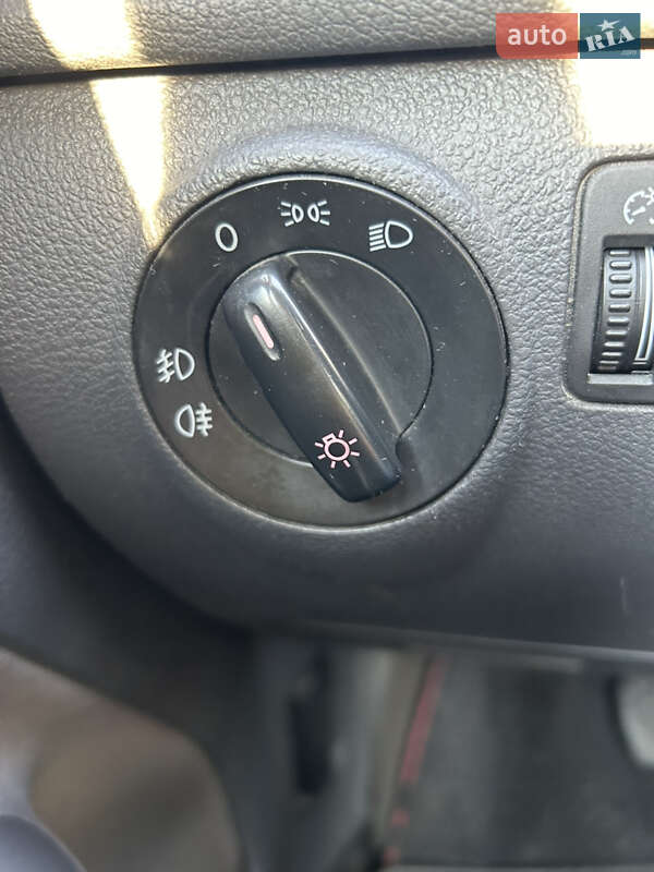 Хетчбек Volkswagen Golf Plus 2008 в Броварах фото 8 Хетчбек Volkswagen Golf Plus 2008 в Броварах