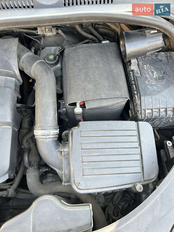 Хетчбек Volkswagen Golf Plus 2008 в Броварах фото 45 Хетчбек Volkswagen Golf Plus 2008 в Броварах