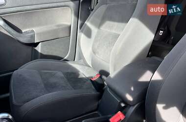Хэтчбек Volkswagen Golf Plus 2013 в 