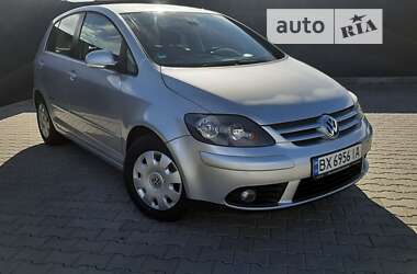 Хетчбек Volkswagen Golf Plus 2008 в Летичіві