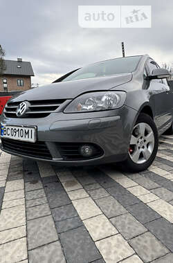 Хэтчбек Volkswagen Golf Plus 2008 в Львове