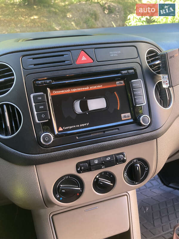 Хетчбек Volkswagen Golf Plus 2011 в Кропивницькому