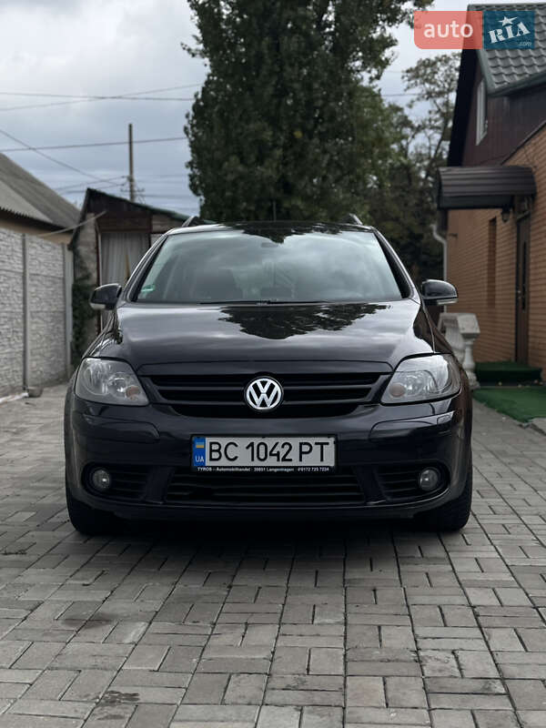 Хетчбек Volkswagen Golf Plus 2007 в Дніпрі