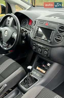 Хетчбек Volkswagen Golf Plus 2007 в Дніпрі