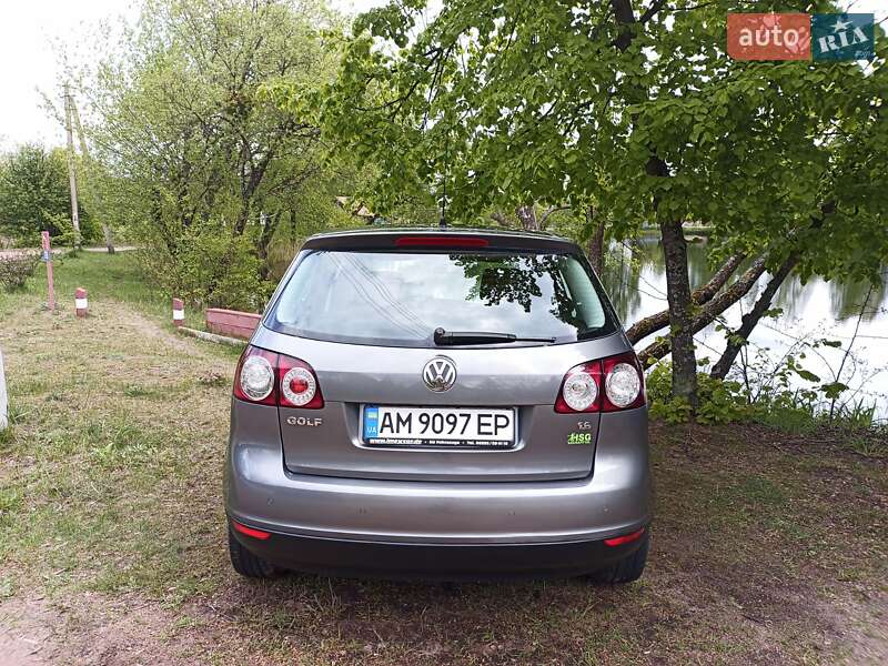 Хетчбек Volkswagen Golf Plus 2006 в Коростені