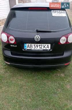 Хетчбек Volkswagen Golf Plus 2005 в Чечельнику