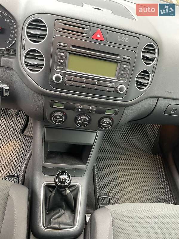 Хетчбек Volkswagen Golf Plus 2005 в Черкасах фото 13 Хетчбек Volkswagen Golf Plus 2005 в Черкасах