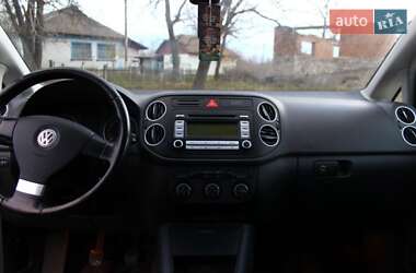 Хетчбек Volkswagen Golf Plus 2006 в Гайвороні