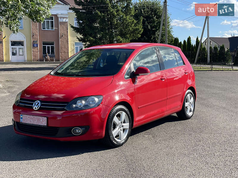 Хэтчбек Volkswagen Golf Plus 2011 в Владимире