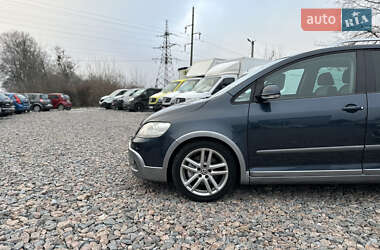 Хэтчбек Volkswagen Golf Plus 2008 в Ровно