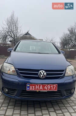 Хэтчбек Volkswagen Golf Plus 2007 в 