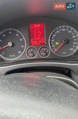 Хэтчбек Volkswagen Golf Plus 2007 в 