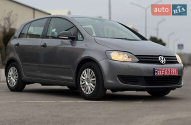 Хэтчбек Volkswagen Golf Plus 2010 в Запорожье