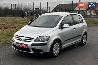 Хетчбек Volkswagen Golf Plus 2006 в Звягелі