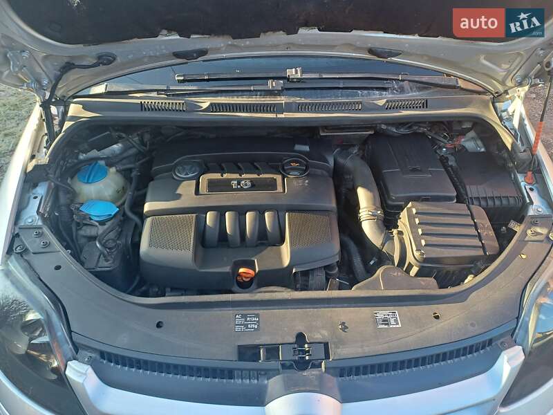 Хетчбек Volkswagen Golf Plus 2005 в Хмельницькому