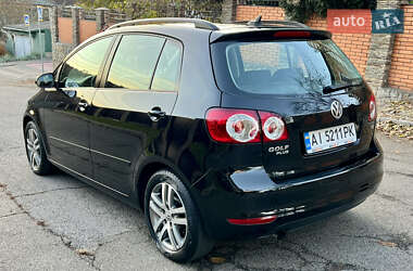 Хэтчбек Volkswagen Golf Plus 2010 в Киеве