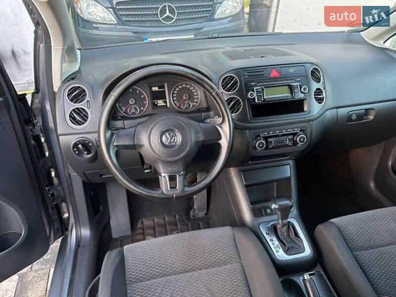 Хэтчбек Volkswagen Golf Plus 2009 в Тернополе