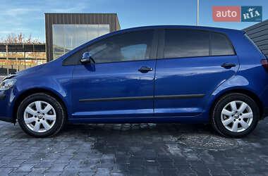 Хэтчбек Volkswagen Golf Plus 2005 в 