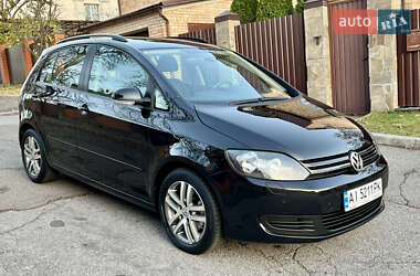 Хэтчбек Volkswagen Golf Plus 2010 в Киеве