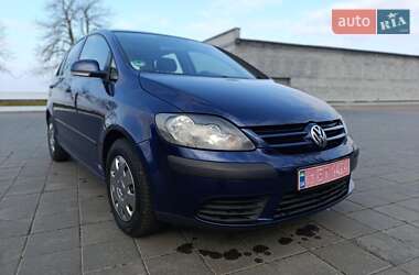 Хэтчбек Volkswagen Golf Plus 2005 в Светловодске