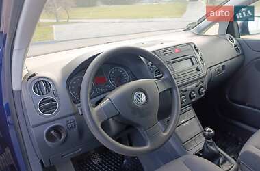 Хэтчбек Volkswagen Golf Plus 2005 в Светловодске