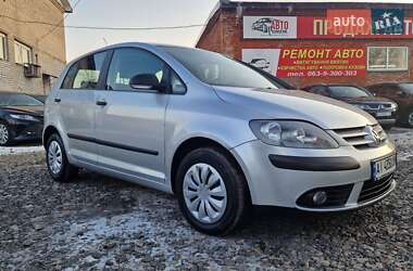 Хэтчбек Volkswagen Golf Plus 2007 в Смеле