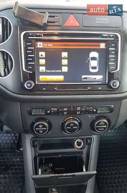 Хетчбек Volkswagen Golf Plus 2005 в 