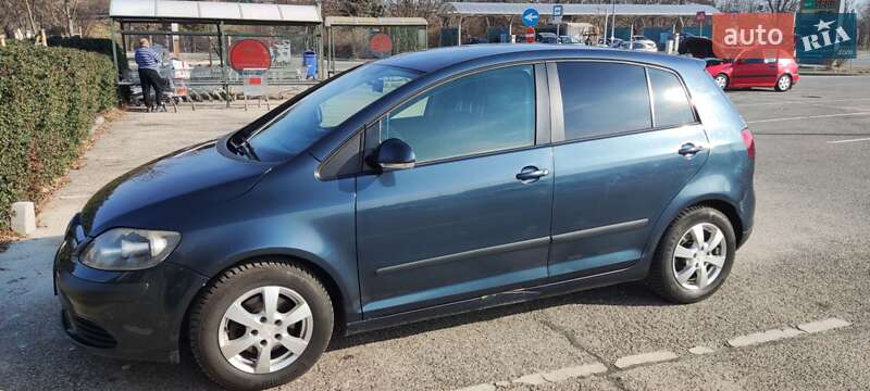 Хетчбек Volkswagen Golf Plus 2005 в Виноградові