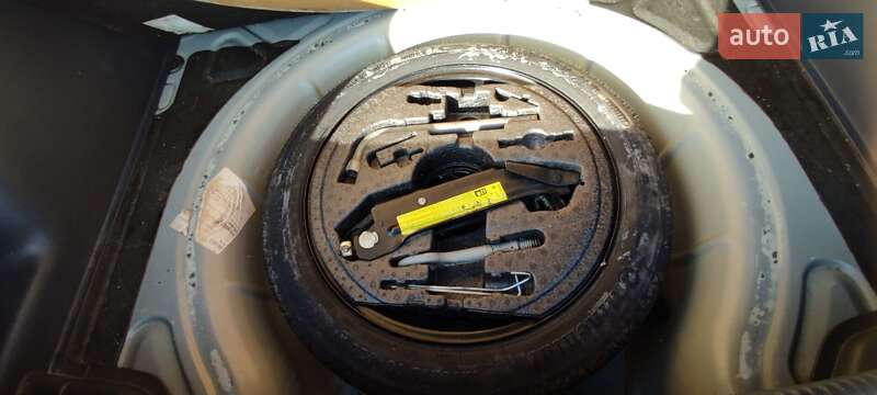 Хетчбек Volkswagen Golf Plus 2005 в Виноградові