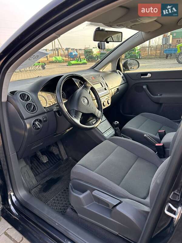 Хетчбек Volkswagen Golf Plus 2005 в Луцьку