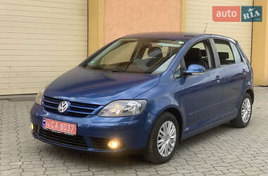 Хетчбек Volkswagen Golf Plus 2007 в Надвірній