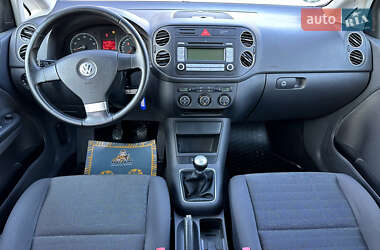 Хетчбек Volkswagen Golf Plus 2007 в 