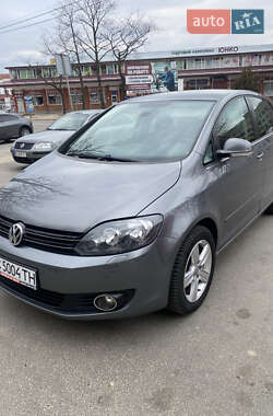 Хэтчбек Volkswagen Golf Plus 2013 в 