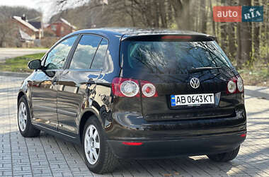 Хэтчбек Volkswagen Golf Plus 2005 в 