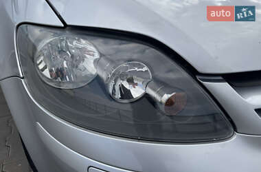 Хэтчбек Volkswagen Golf Plus 2005 в 