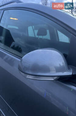 Хетчбек Volkswagen Golf Plus 2008 в 