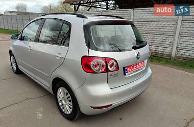 Хэтчбек Volkswagen Golf Plus 2009 в 