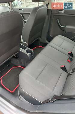 Хэтчбек Volkswagen Golf Plus 2009 в 