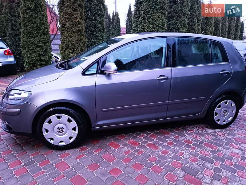 Хетчбек Volkswagen Golf Plus 2006 в Камені-Каширському