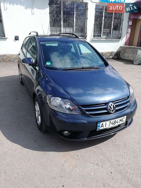 Хэтчбек Volkswagen Golf Plus 2008 в Фастове