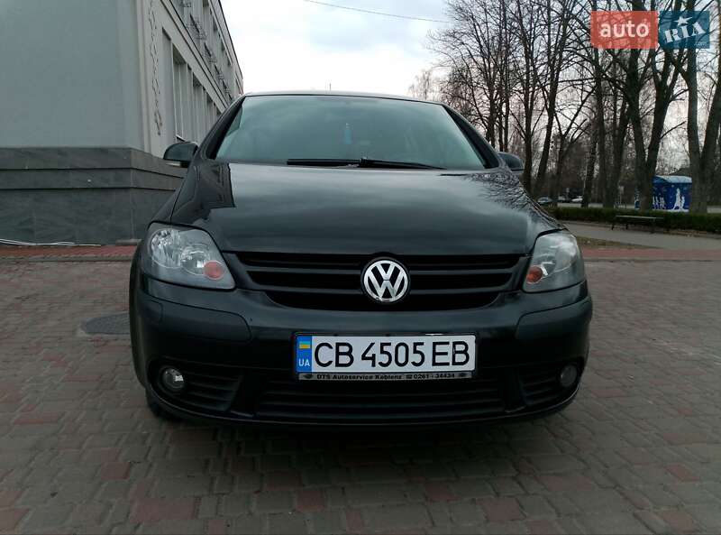 Хэтчбек Volkswagen Golf Plus 2005 в Лубнах
