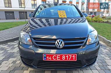 Хетчбек Volkswagen Golf Plus 2005 в 