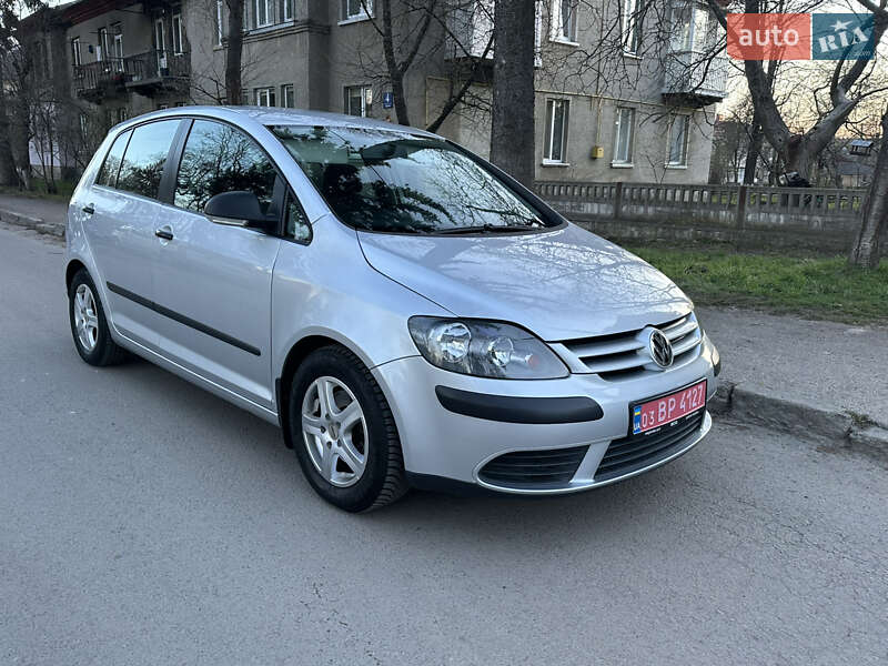 Хетчбек Volkswagen Golf Plus 2008 в Луцьку