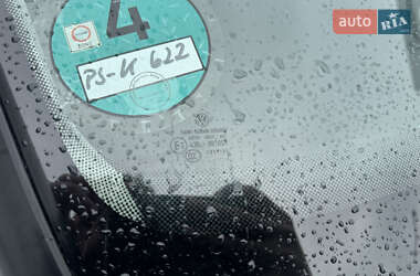 Хэтчбек Volkswagen Golf Plus 2012 в 