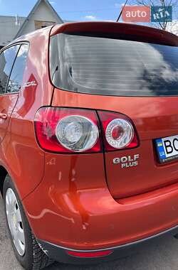 Хетчбек Volkswagen Golf Plus 2006 в 